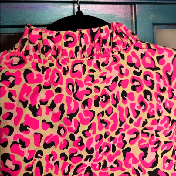 Lilly Pulitzer Sherida Top - Pink Topaz - Animal Print - Size Small NWOT - Picture 6 of 7